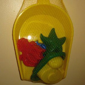 Toy Children Yellow Shovel with Beach Toys Sandbox Toys Outdoor Toys Unisex New